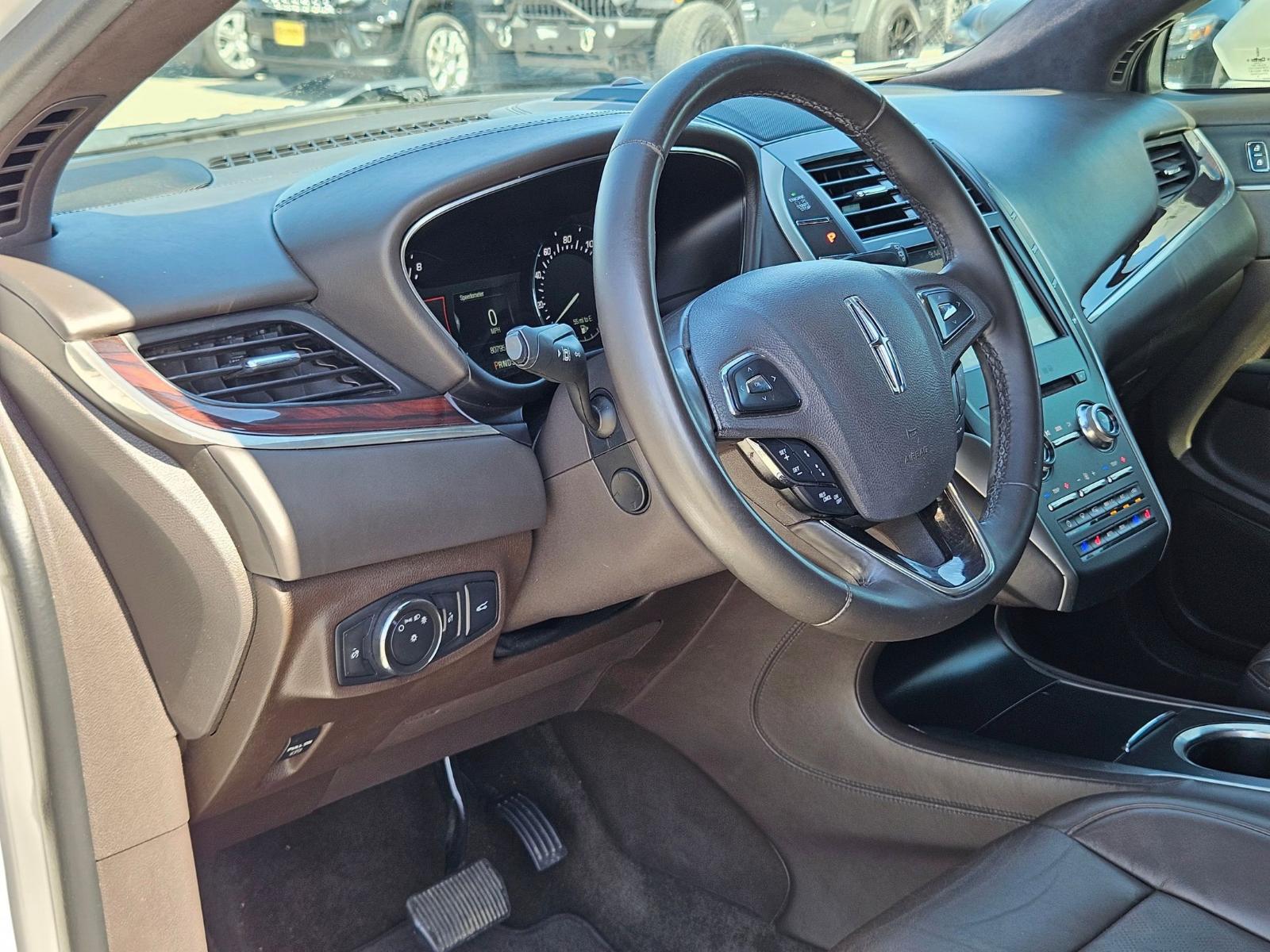 2017 Lincoln MKC Vehicle Photo in Seguin, TX 78155