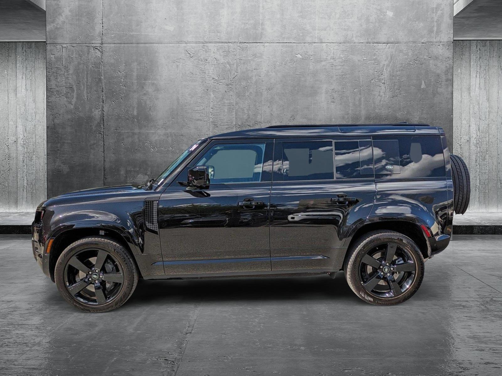 2024 Land Rover Defender Vehicle Photo in Bethesda, MD 20852