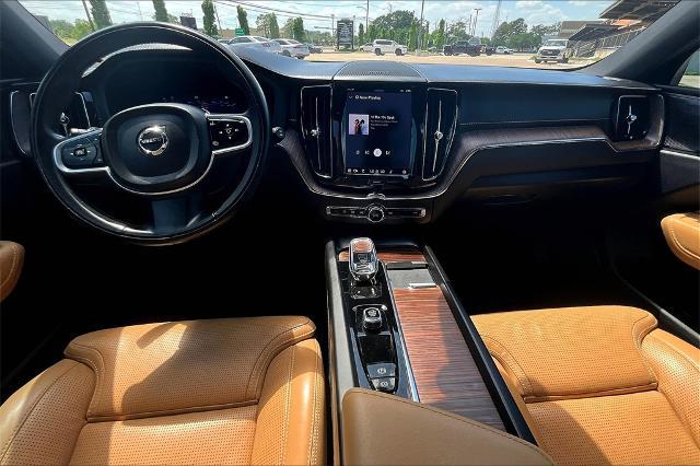 2022 Volvo XC60 Vehicle Photo in Houston, TX 77007