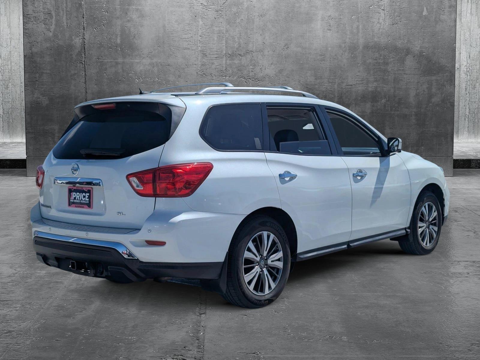 2017 Nissan Pathfinder Vehicle Photo in Ft. Myers, FL 33907