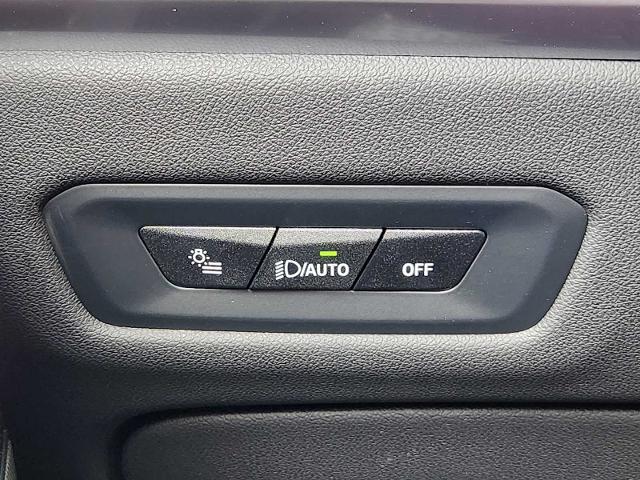 2025 BMW X6 xDrive40i Vehicle Photo in PLANO, TX 75024