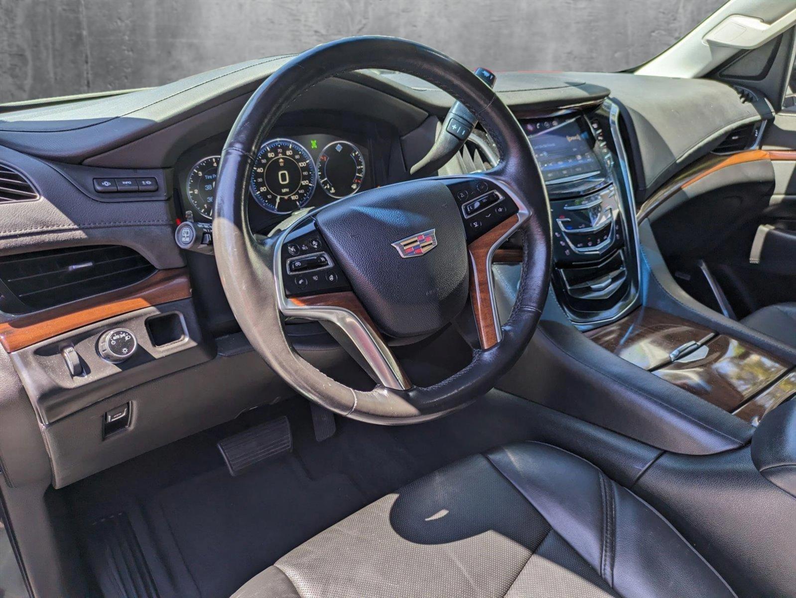 2015 Cadillac Escalade ESV Vehicle Photo in GREENACRES, FL 33463-3207