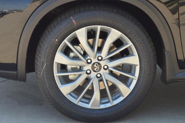 2025 INFINITI QX50 Vehicle Photo in Houston, TX 77090