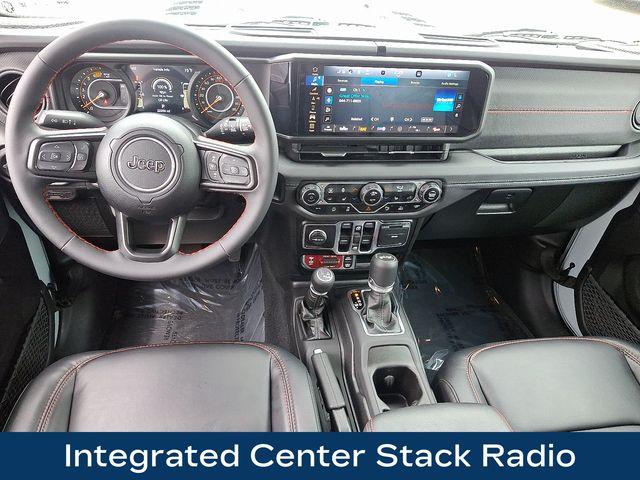 2024 Jeep Wrangler Vehicle Photo in DANBURY, CT 06810-5034