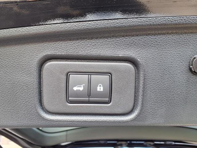 2025 Nissan Pathfinder Vehicle Photo in Oshkosh, WI 54904