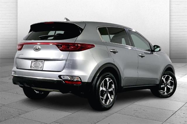 2021 Kia Sportage Vehicle Photo in Lees Summit, MO 64086
