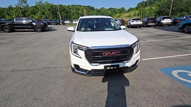 2023 GMC Terrain Vehicle Photo in Pleasant Hills, PA 15236