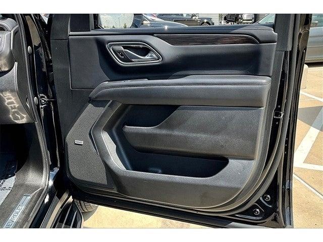 2023 Chevrolet Suburban Vehicle Photo in Grapevine, TX 76051