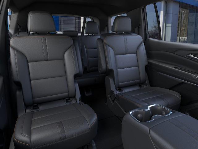 2025 Chevrolet Traverse Vehicle Photo in DANBURY, CT 06810-5034