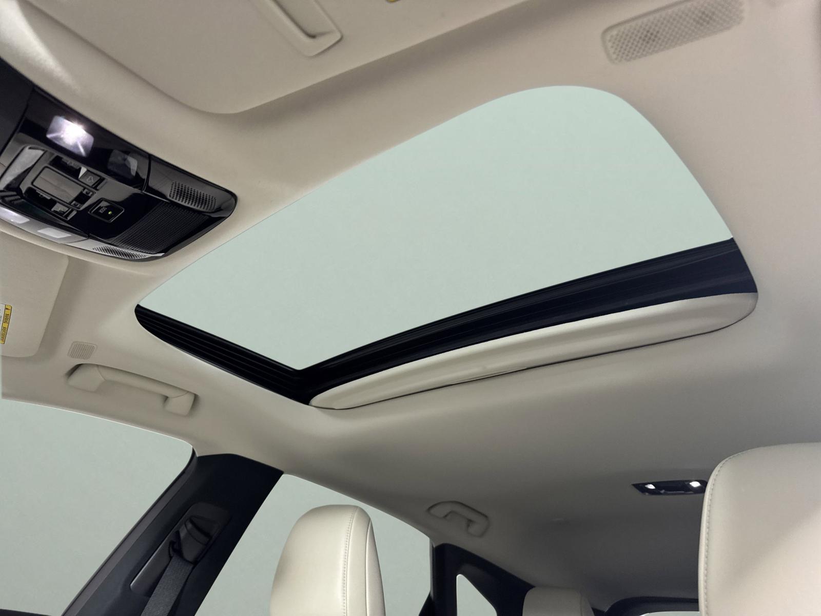 2023 Lexus RX Vehicle Photo in GEORGETOWN, TX 78626-7508