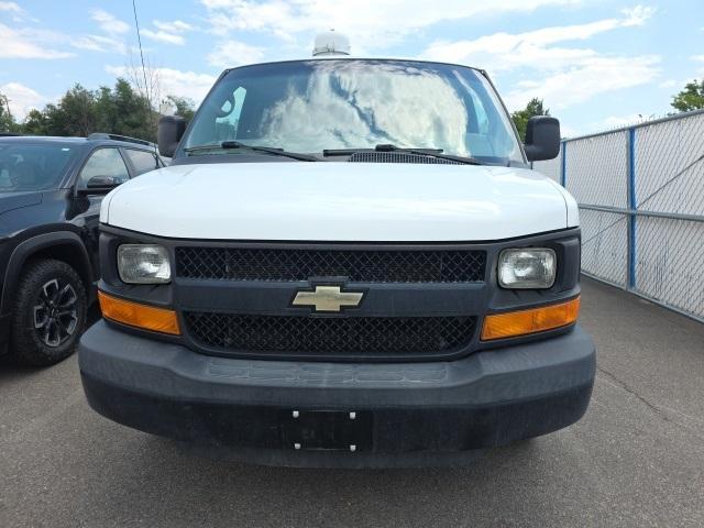 2014 Chevrolet Express Passenger Vehicle Photo in ENGLEWOOD, CO 80113-6708