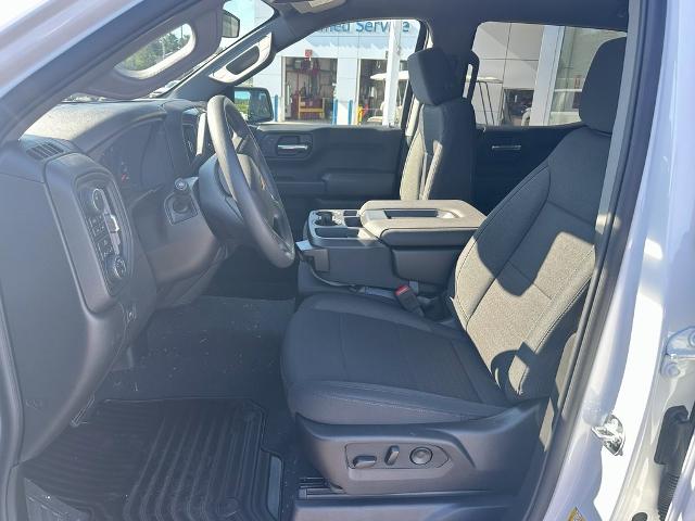 2025 Chevrolet Silverado 1500 Vehicle Photo in GARDNER, MA 01440-3110