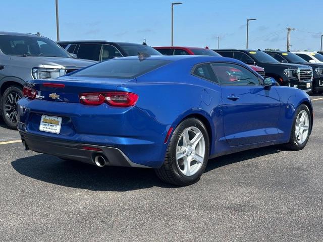 2019 Chevrolet Camaro Vehicle Photo in COLUMBIA, MO 65203-3903