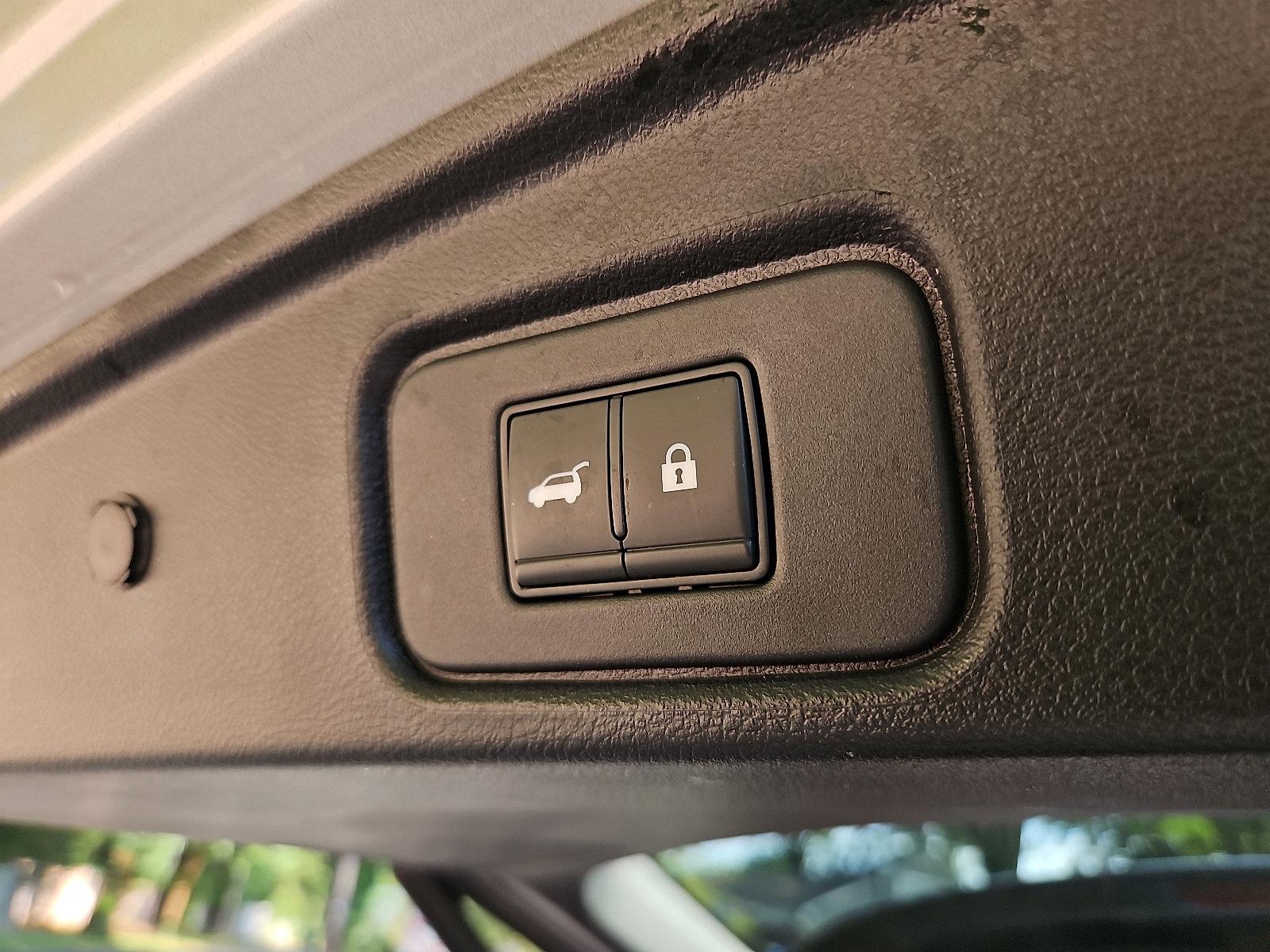 2022 Nissan Pathfinder Vehicle Photo in Jenkintown, PA 19046