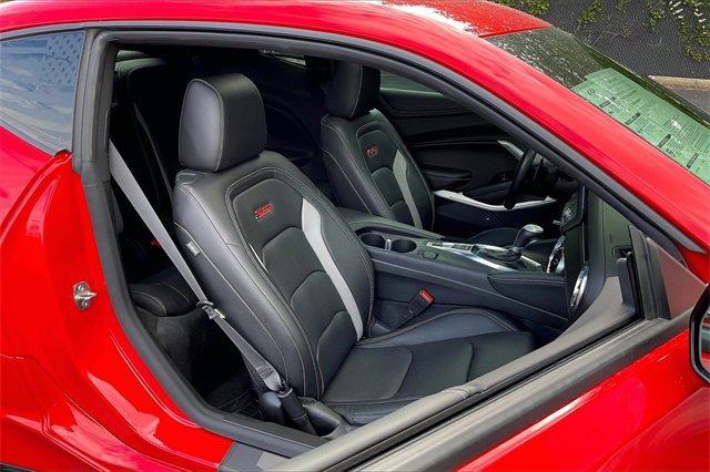 2021 Chevrolet Camaro Vehicle Photo in INDEPENDENCE, MO 64055-1314