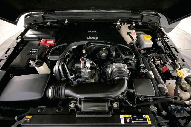 2021 Jeep Wrangler Vehicle Photo in Kansas City, MO 64114