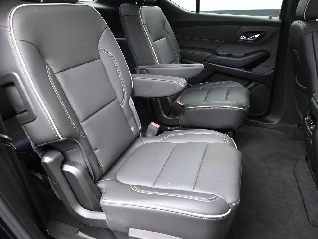 2023 Chevrolet Traverse Vehicle Photo in Cedar Rapids, IA 52402