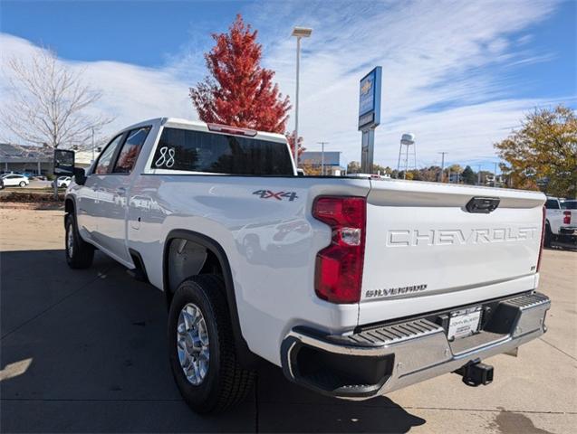 2025 Chevrolet Silverado 3500 HD Vehicle Photo in ENGLEWOOD, CO 80113-6708