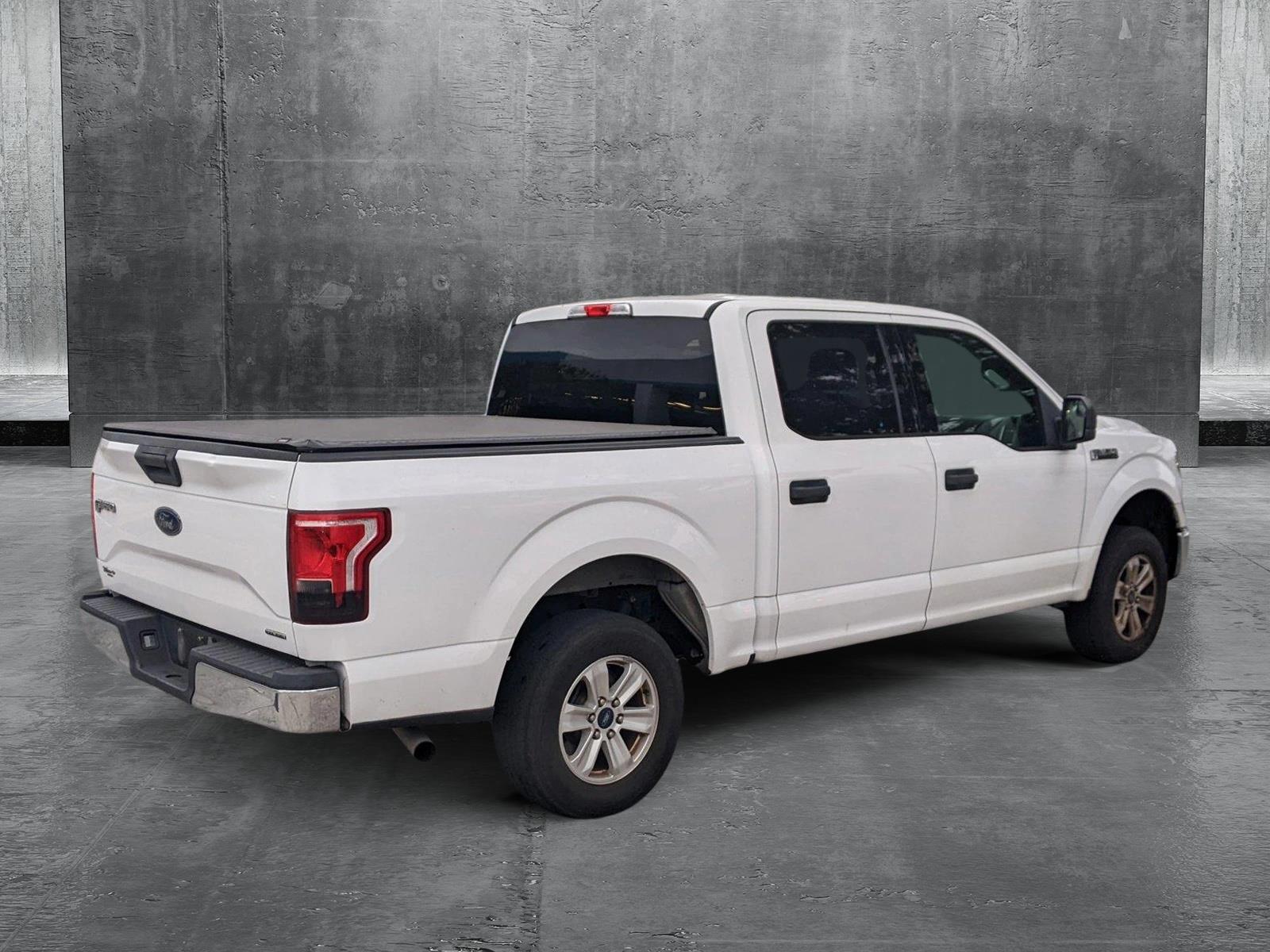 2015 Ford F-150 Vehicle Photo in PEMBROKE PINES, FL 33024-6534