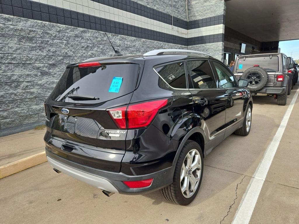 2019 Ford Escape Vehicle Photo in Cedar Rapids, IA 52402