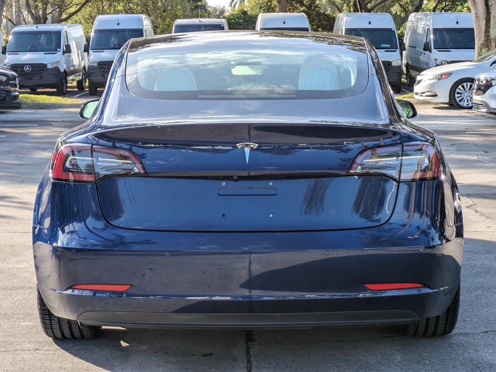 2018 Tesla Model 3 Vehicle Photo in WEST PALM BEACH, FL 33407-3296