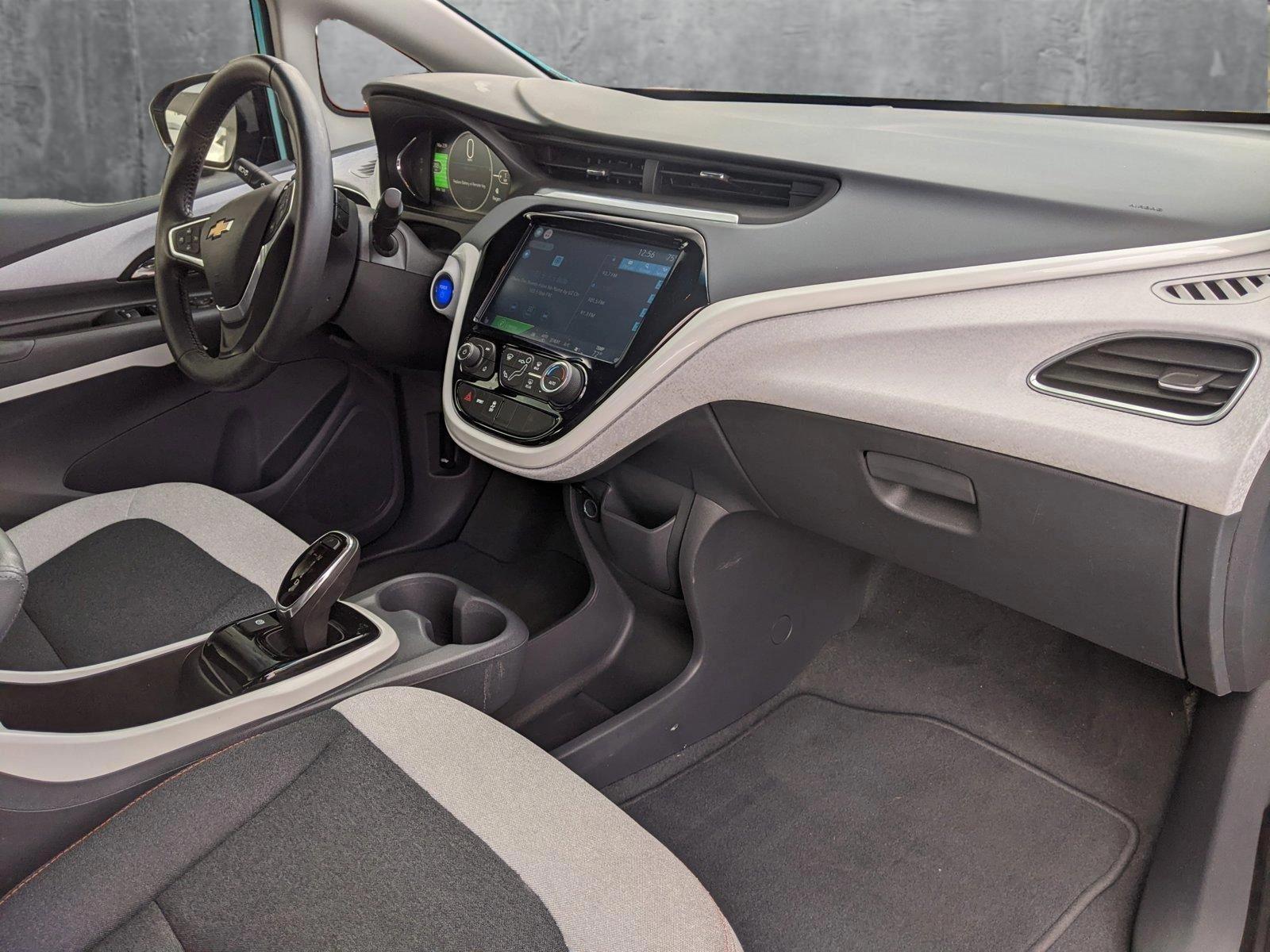 2020 Chevrolet Bolt EV LT photo 24