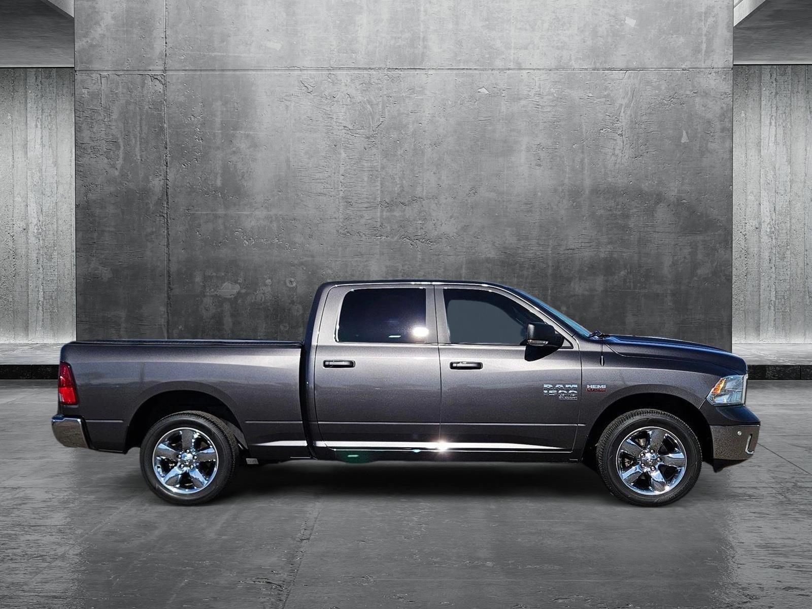 2019 Ram 1500 Classic Vehicle Photo in PEORIA, AZ 85382-3715