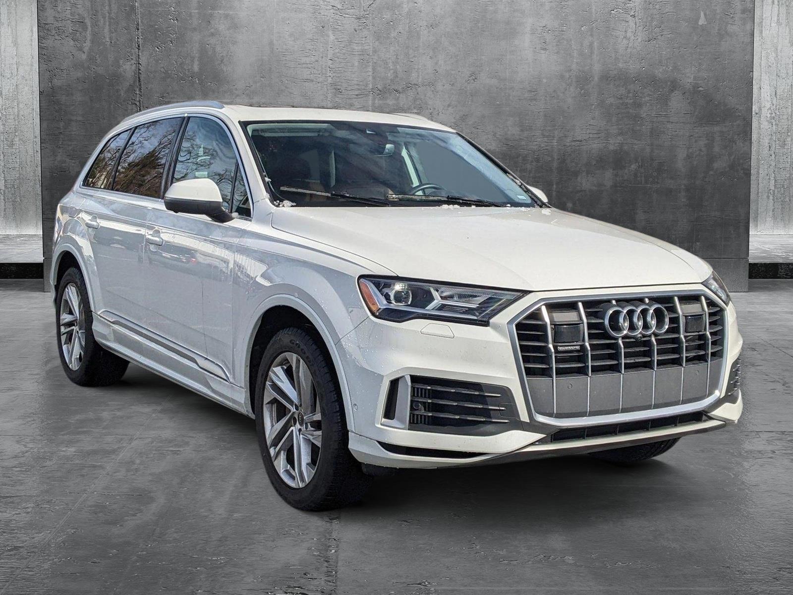 2023 Audi Q7 Vehicle Photo in TIMONIUM, MD 21093-2300