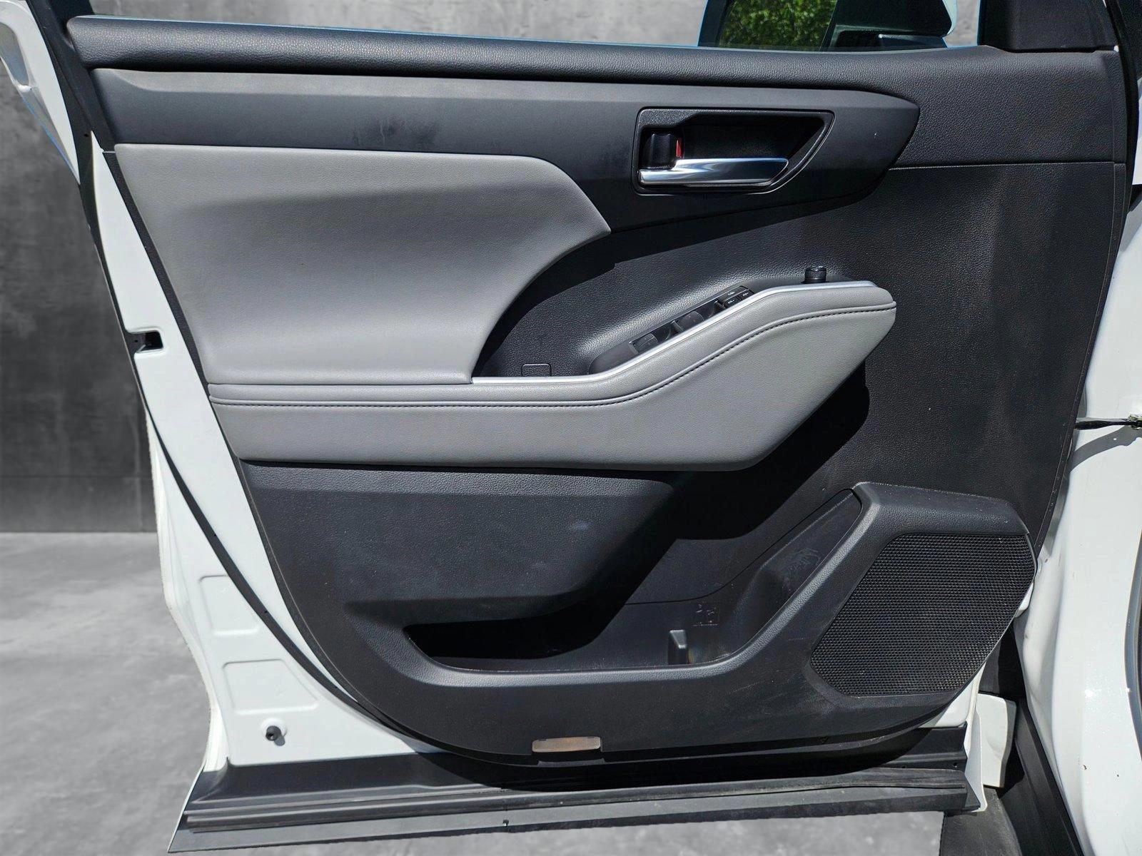 2022 Toyota Highlander Vehicle Photo in AUSTIN, TX 78759-4154