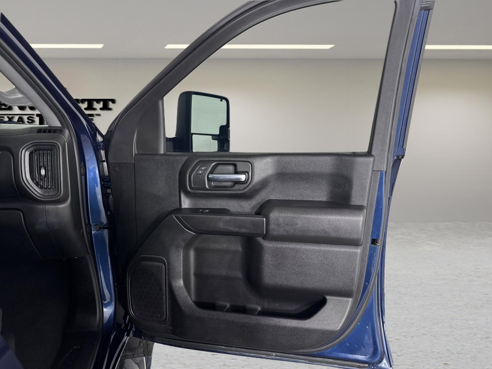 2023 Chevrolet Silverado 2500 HD Vehicle Photo in GEORGETOWN, TX 78626-7508