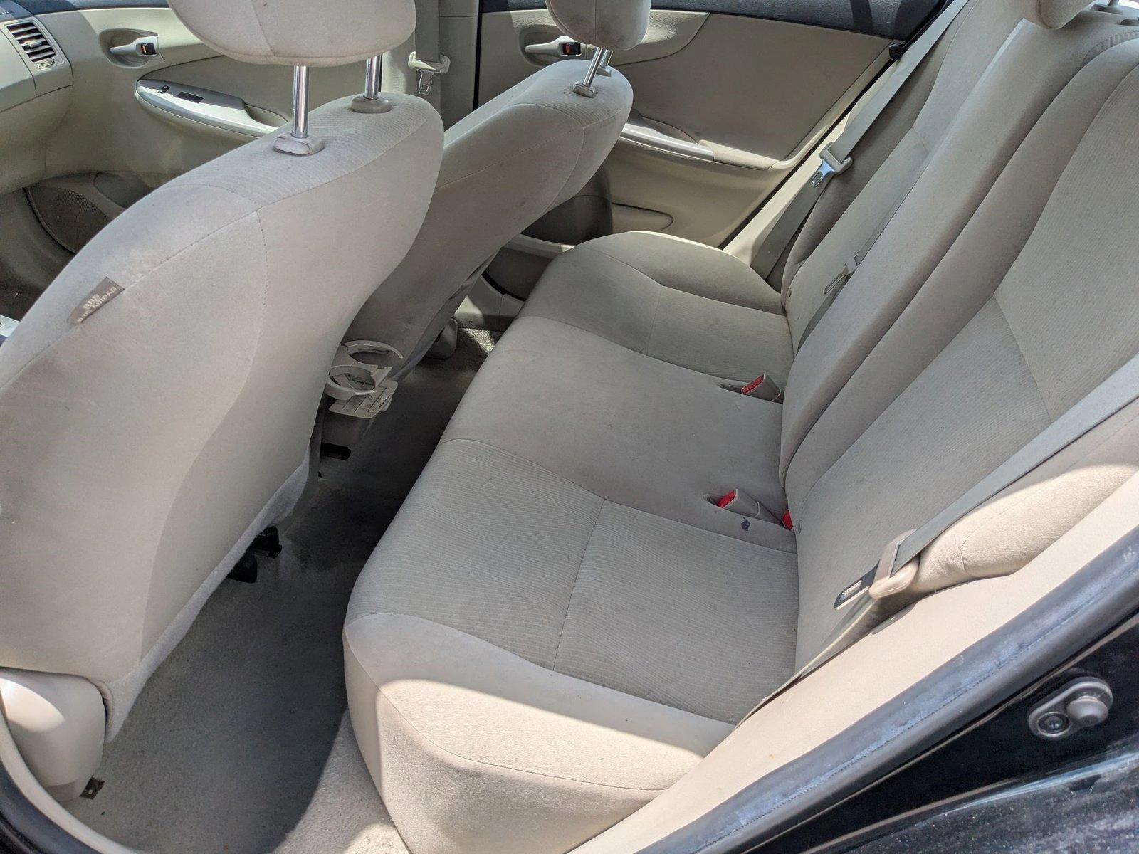 2013 Toyota Corolla Vehicle Photo in PEMBROKE PINES, FL 33024-6534