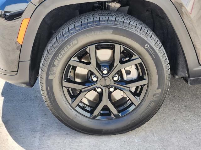 2024 Jeep Grand Cherokee L Vehicle Photo in Grapevine, TX 76051