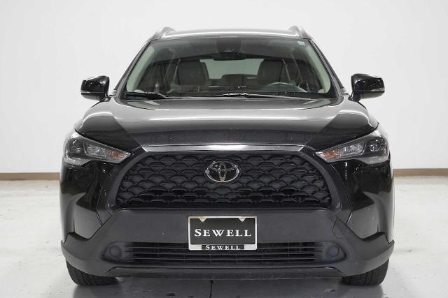 2022 Toyota Corolla Cross Vehicle Photo in GRAPEVINE, TX 76051