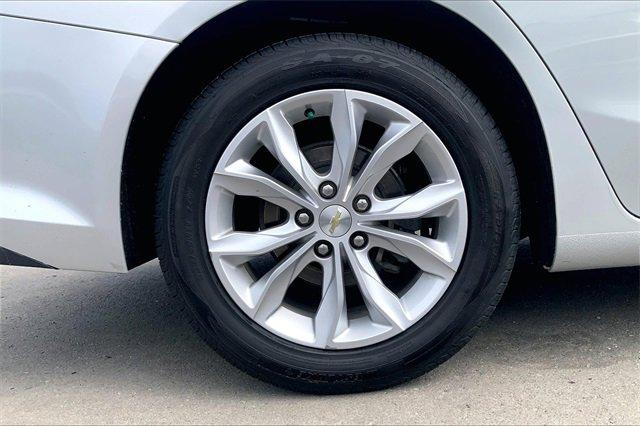2019 Chevrolet Malibu Vehicle Photo in KANSAS CITY, MO 64114-4502
