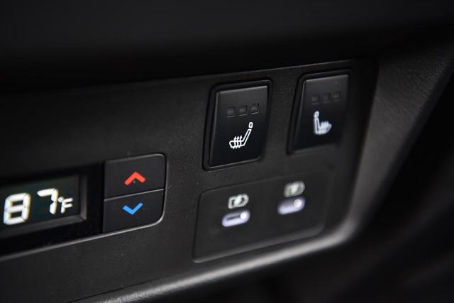 2025 Nissan Rogue Vehicle Photo in Ballwin, MO 63011