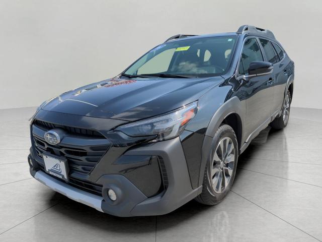 2024 Subaru Outback Vehicle Photo in Green Bay, WI 54304