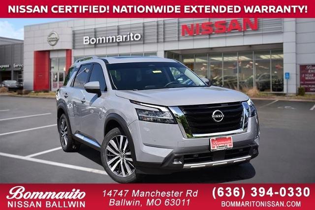 2022 Nissan Pathfinder Vehicle Photo in Ballwin, MO 63011