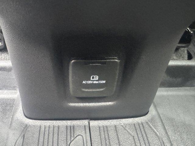 2024 GMC Terrain Vehicle Photo in LEOMINSTER, MA 01453-2952