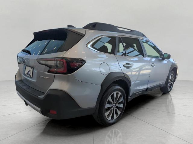 2025 Subaru Outback Vehicle Photo in Green Bay, WI 54304