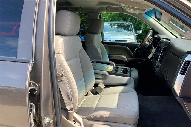 2015 Chevrolet Silverado 1500 Vehicle Photo in KANSAS CITY, MO 64114-4502