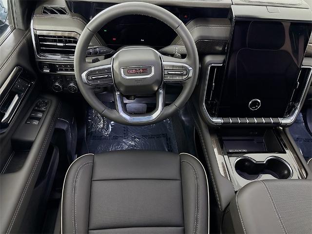 2025 GMC Yukon XL Vehicle Photo in PUYALLUP, WA 98371-4149