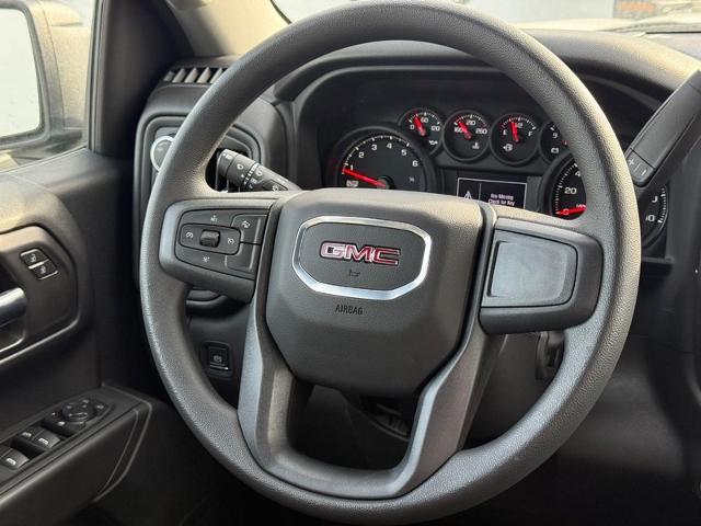 2026 GMC Sierra 1500 Vehicle Photo in COLUMBIA, MO 65203-3903