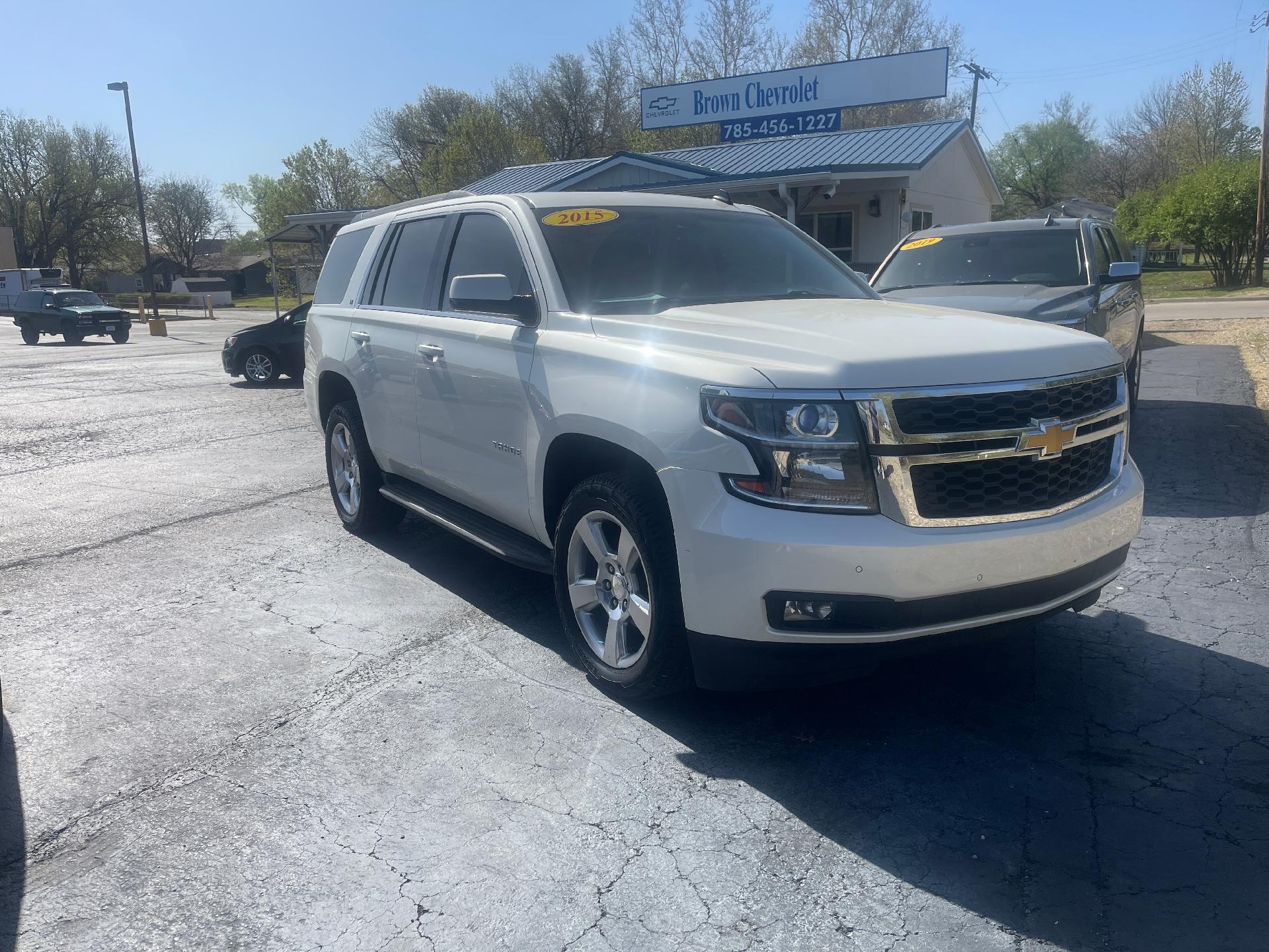 2015 Chevrolet Tahoe Available in WAMEGO - 1GNSKBKC5FR140000 - Brown ...