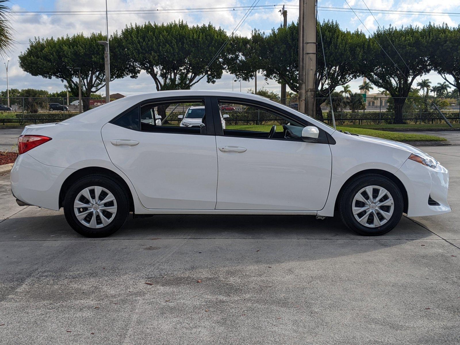 2019 Toyota Corolla Vehicle Photo in Davie, FL 33331