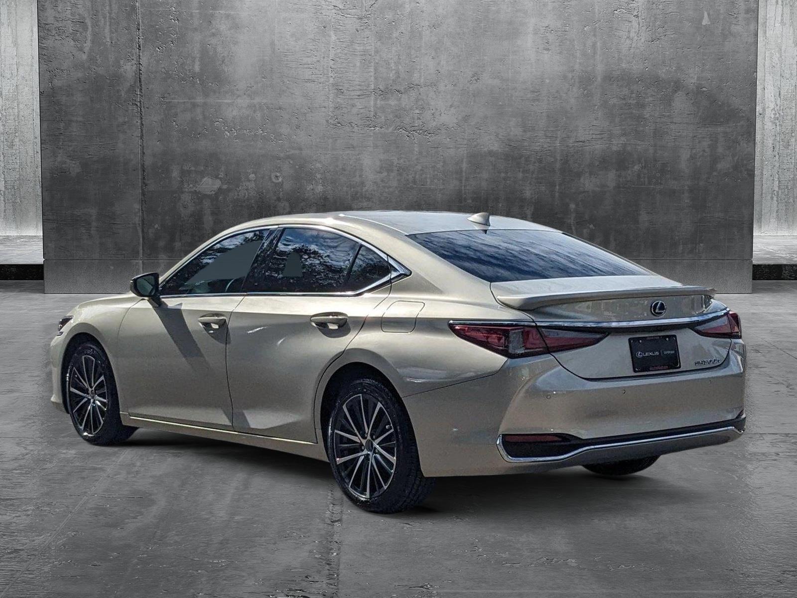 2022 Lexus ES 300h Vehicle Photo in Tampa, FL 33614