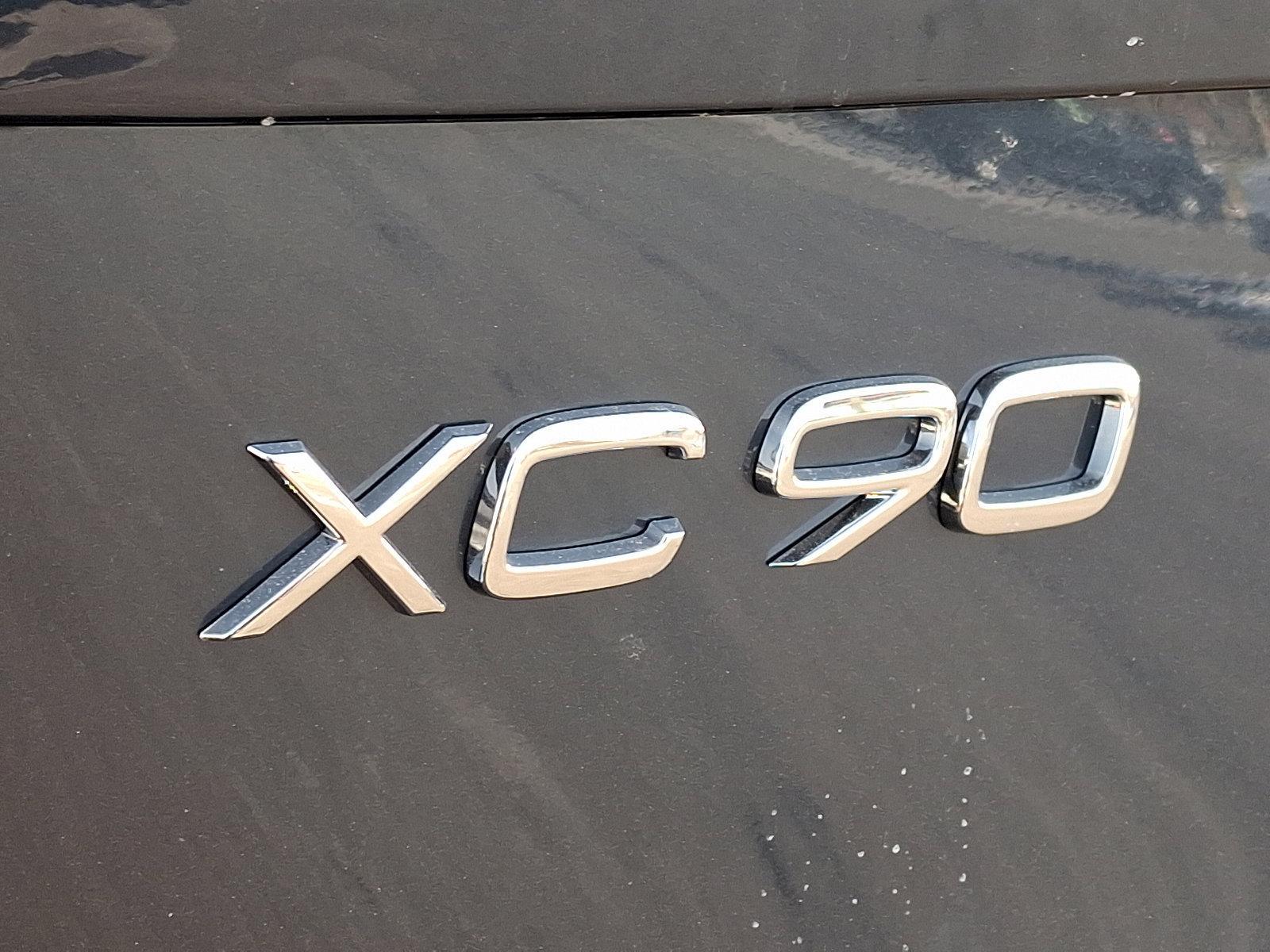 2025 Volvo XC90 Vehicle Photo in Trevose, PA 19053