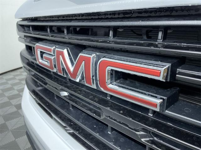 2025 GMC Sierra 1500 Vehicle Photo in GILBERT, AZ 85297-0402