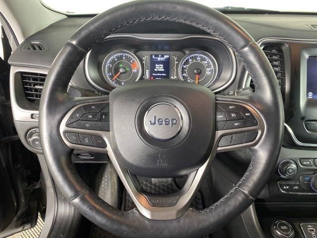 2019 Jeep Cherokee Vehicle Photo in MEDINA, OH 44256-9001