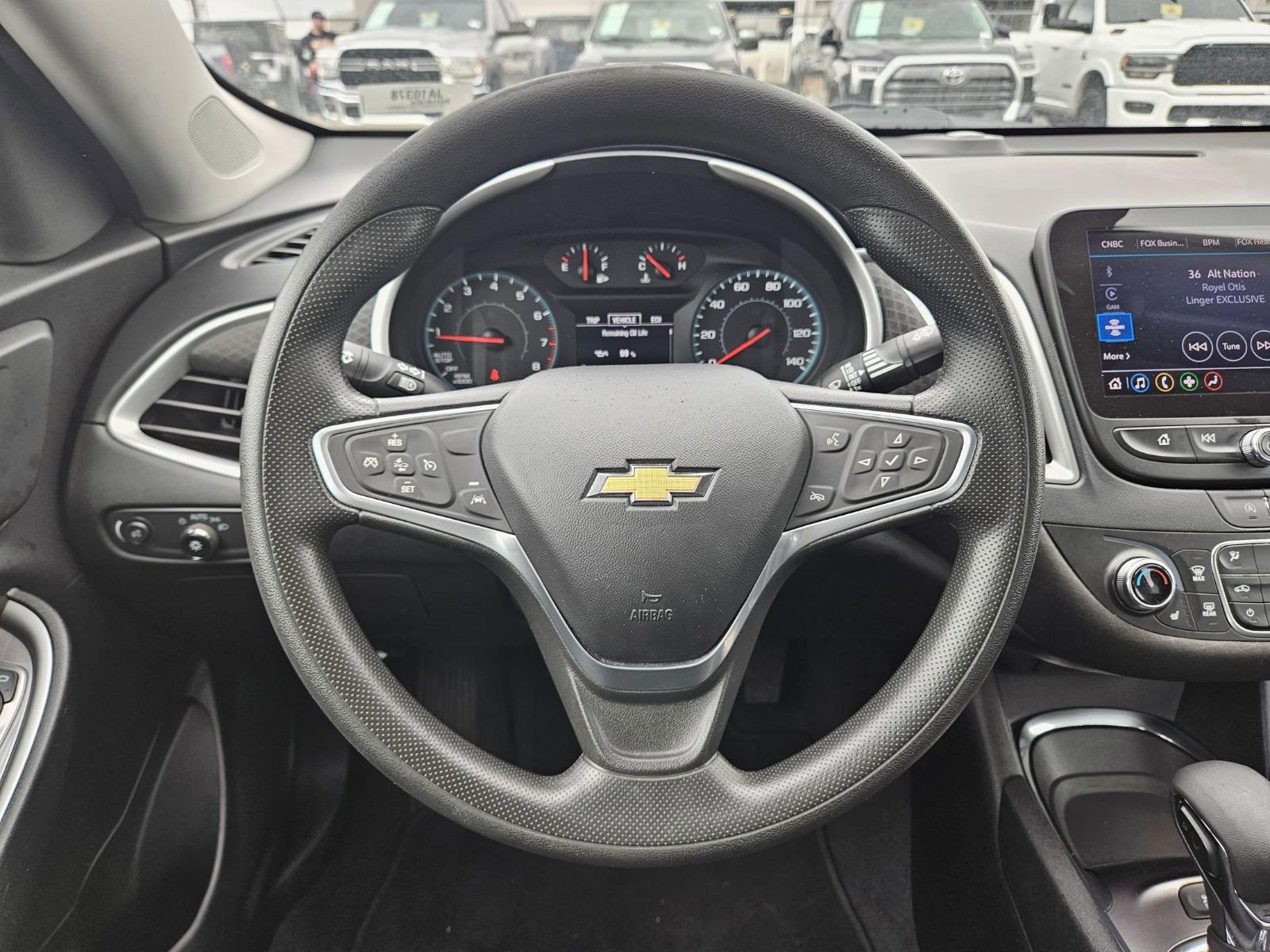 2023 Chevrolet Malibu Vehicle Photo in Seguin, TX 78155