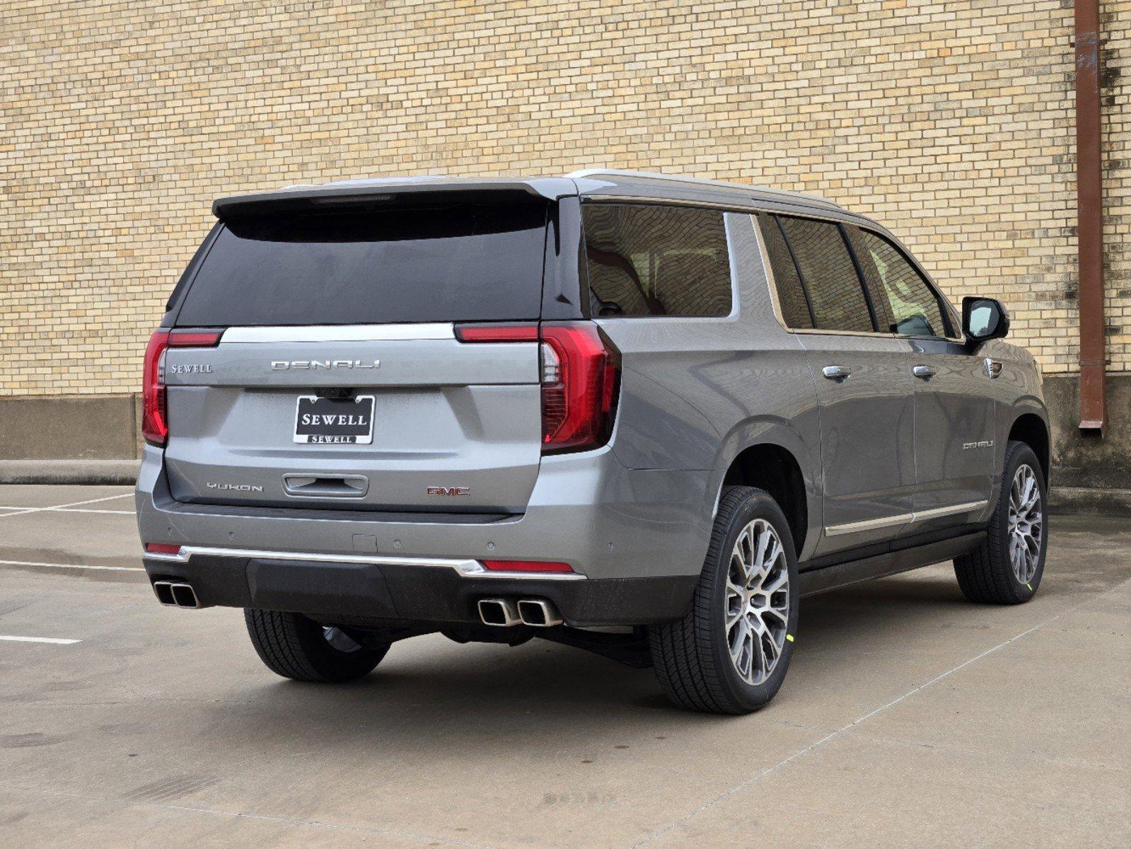 2025 GMC Yukon XL Vehicle Photo in DALLAS, TX 75209-3016